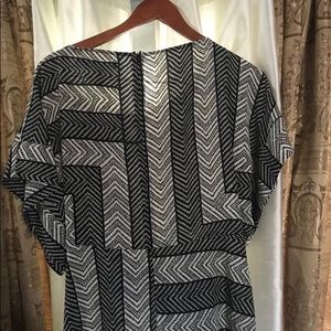 Zara Basic black and white  blouse L